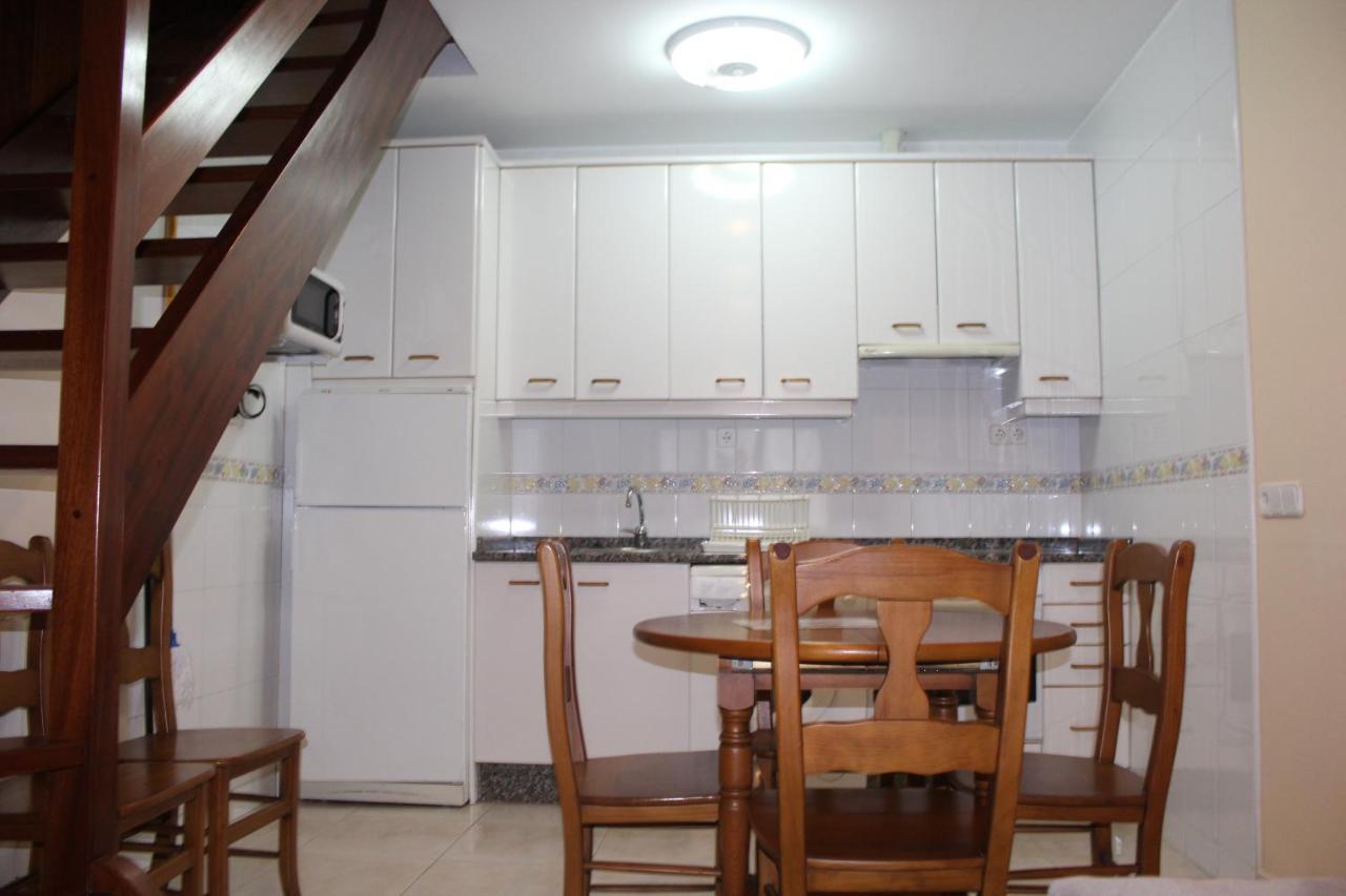 Apartamentos La Lula Cudillero Eksteriør billede